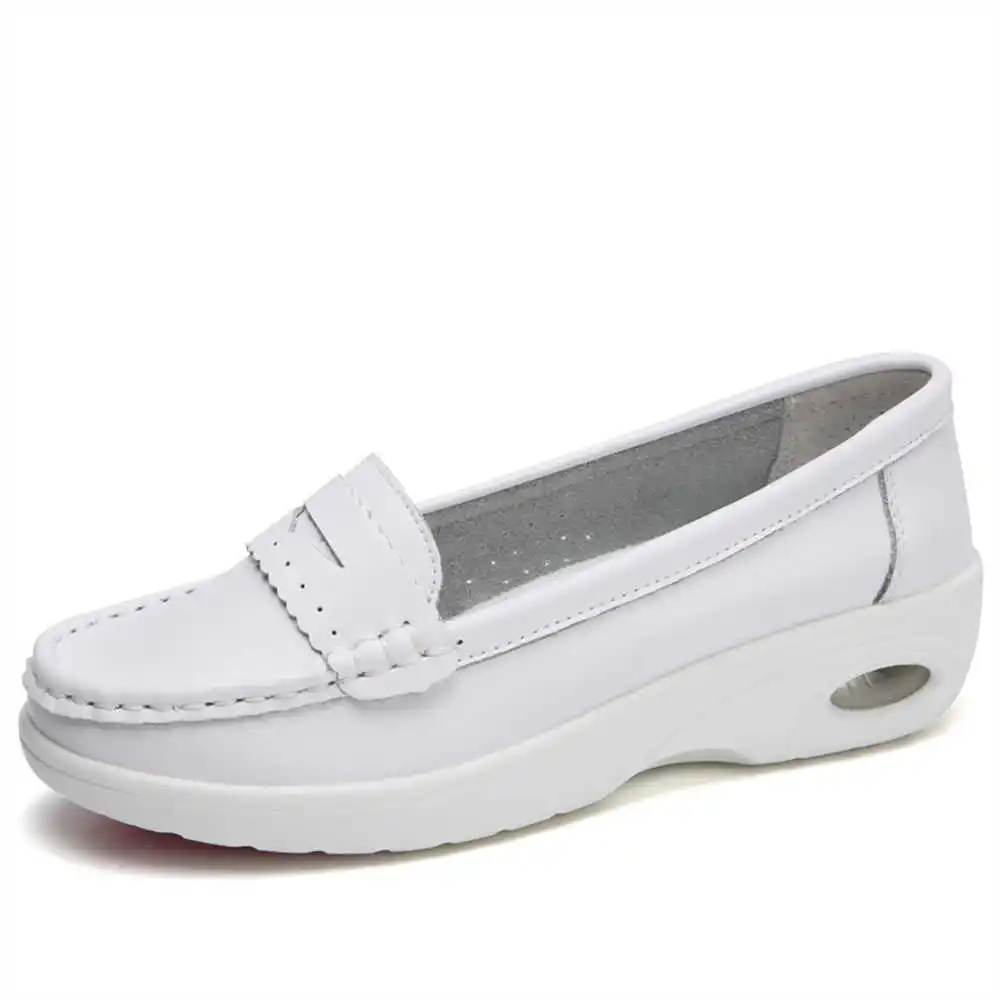 Thick Sole Slipon White Traine - огляд і ціна Types Of Men'S Formal Wear