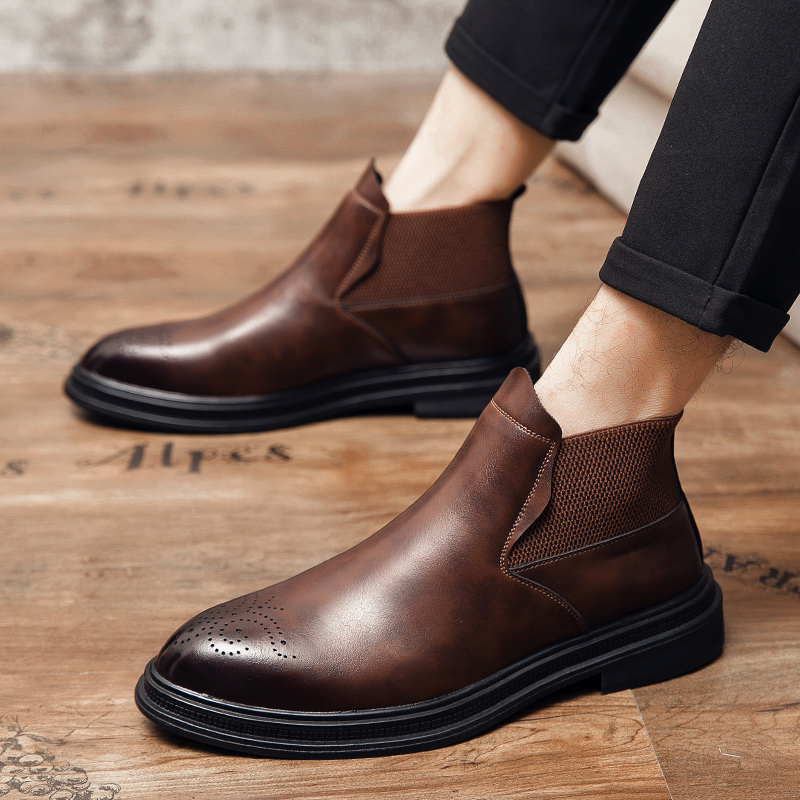 High-top leather shoes are ver - огляд і ціна Men Formal Wear Top