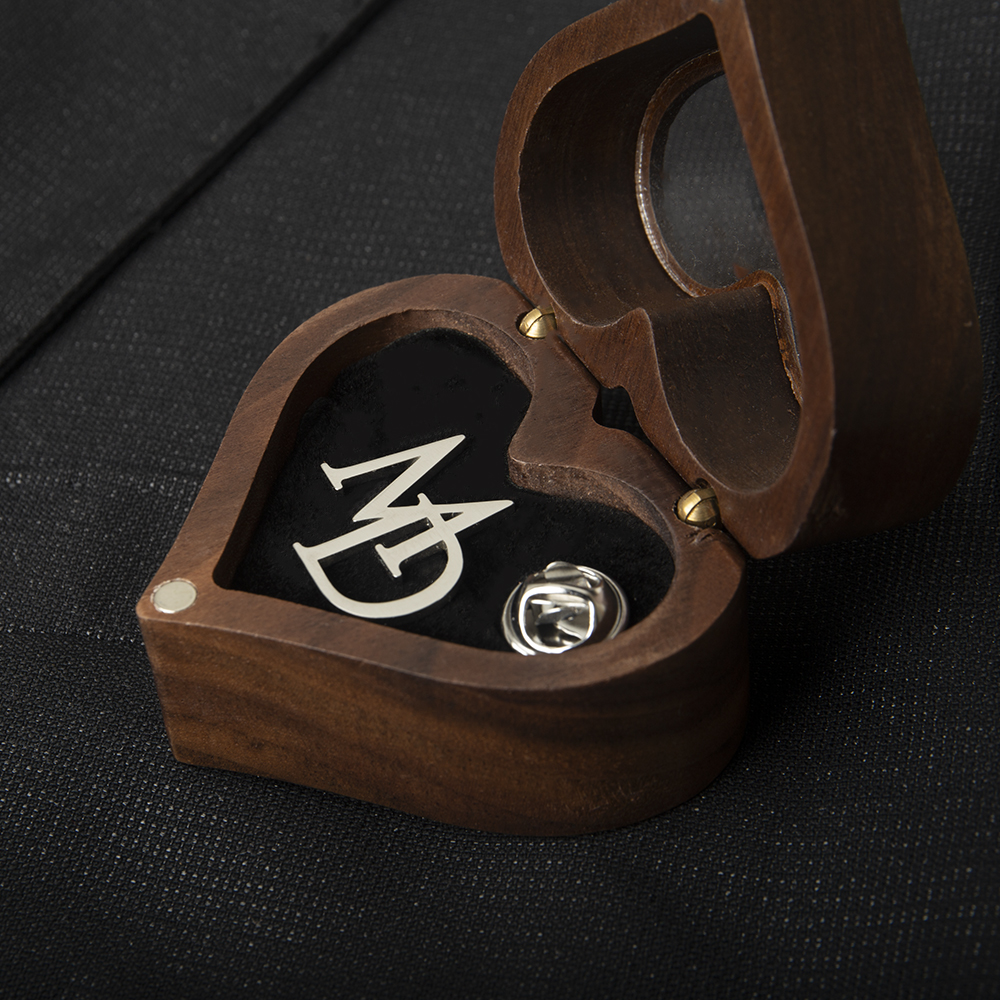 Tangula Custom Initials Brooch - огляд і ціна Tuxedo Lapel Pin
