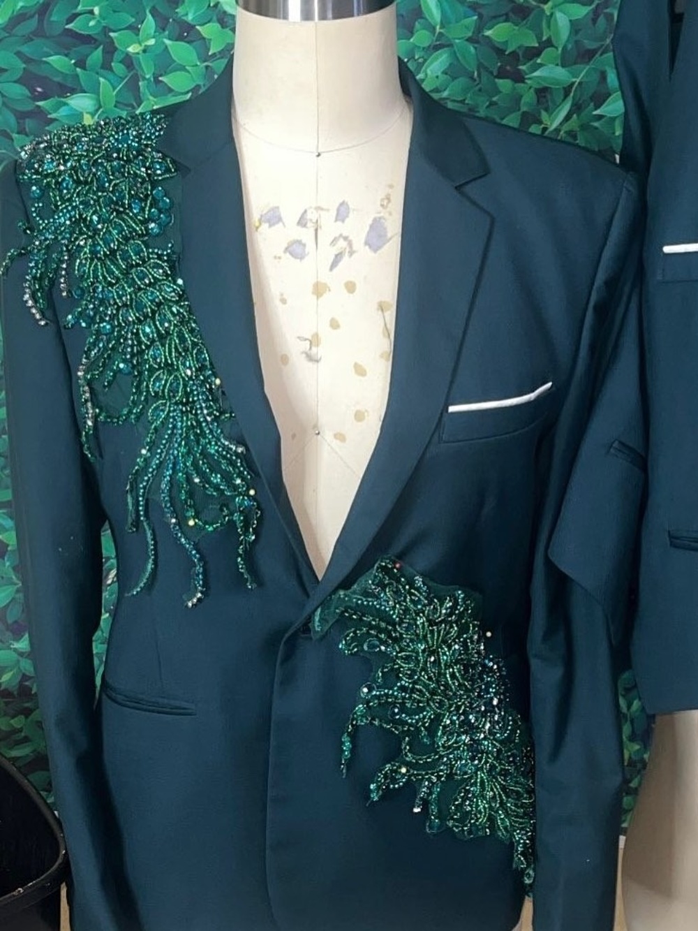 Hand-Stitched Men Suits Groom  - огляд і ціна Men Formal Wear Modern