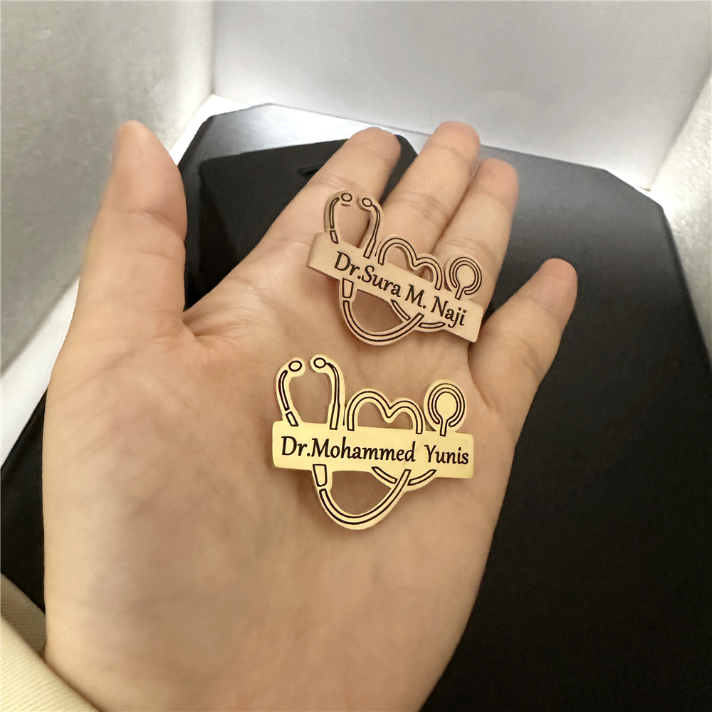 Custom Healthcare Worker Docto - огляд і ціна Tuxedo Lapel Pin